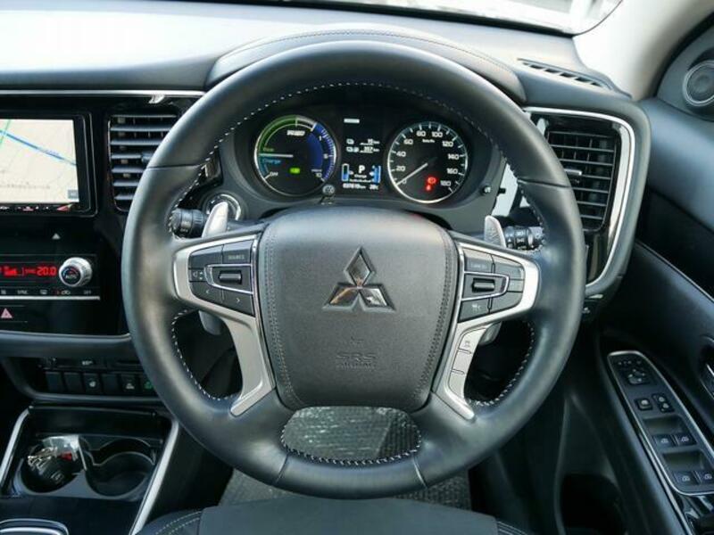OUTLANDER PHEV