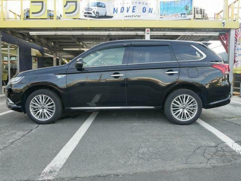 OUTLANDER PHEV