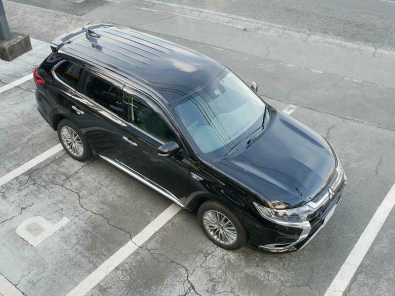 OUTLANDER PHEV
