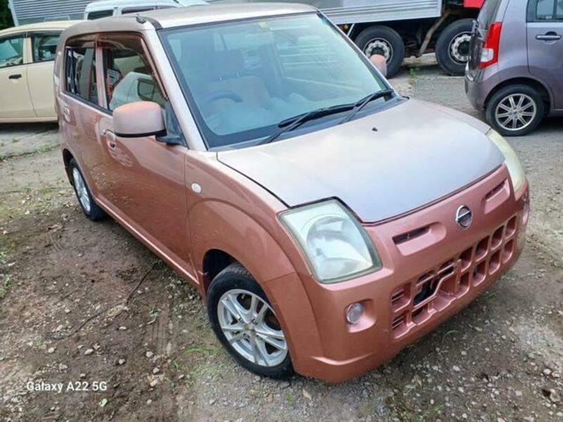 NISSAN PINO
