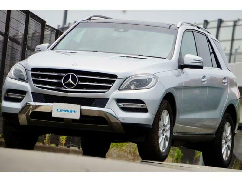 MERCEDES-BENZ M-CLASS