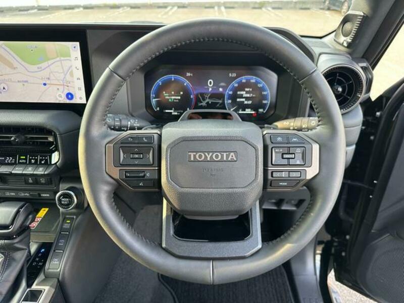 LAND CRUISER 250