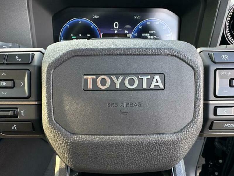 LAND CRUISER 250