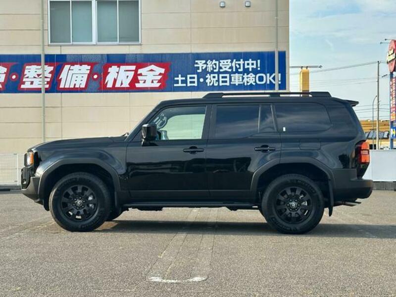 LAND CRUISER 250