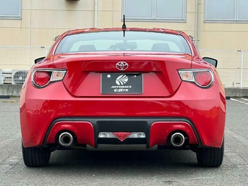 86