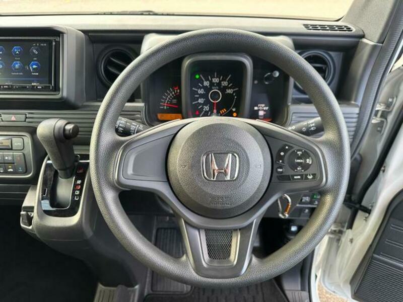 N-VAN