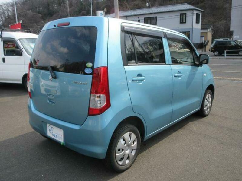 WAGON R