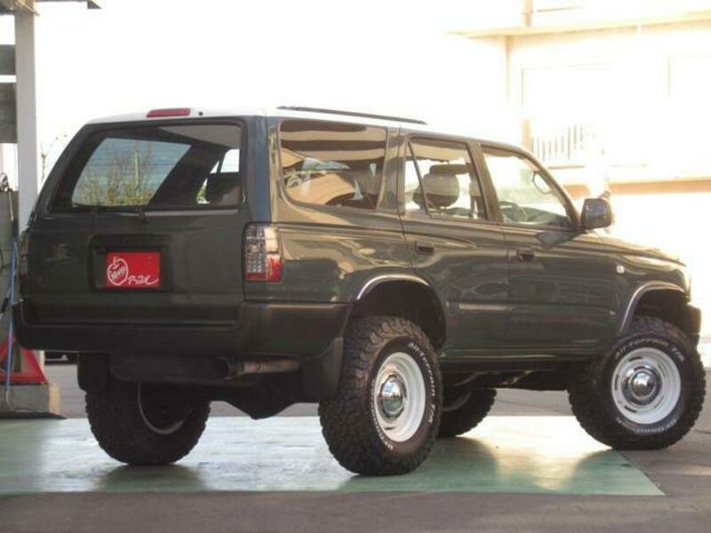 HILUX SURF