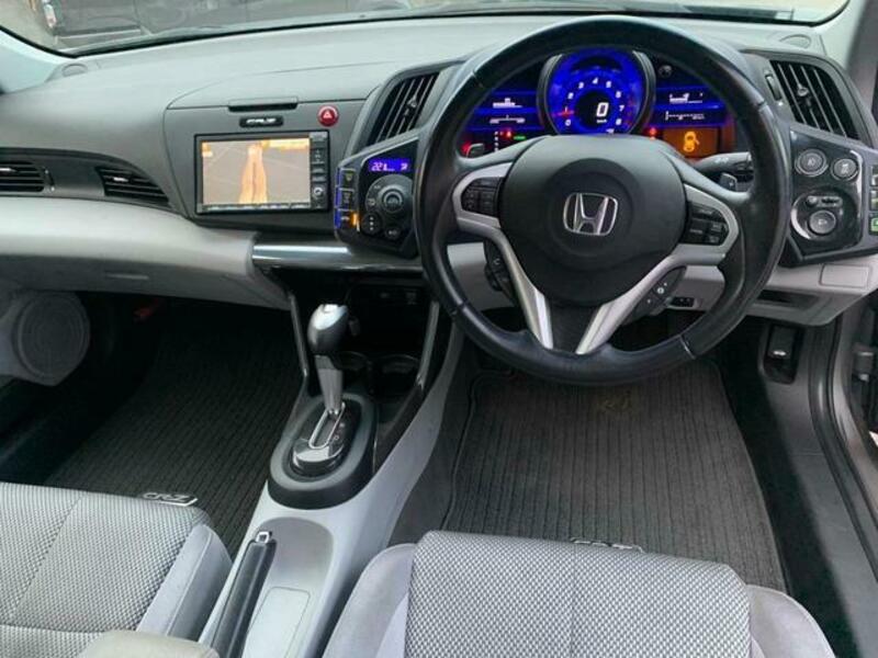 CR-Z