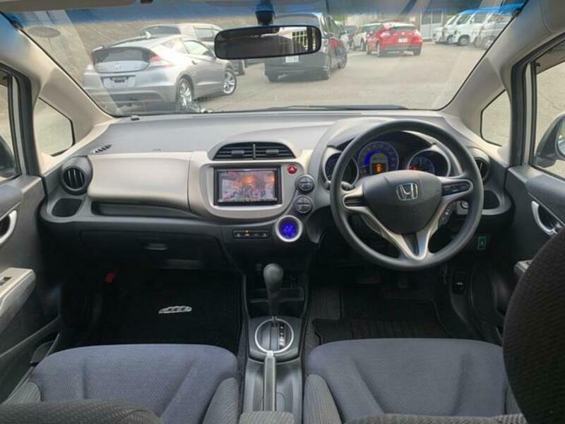 FIT HYBRID