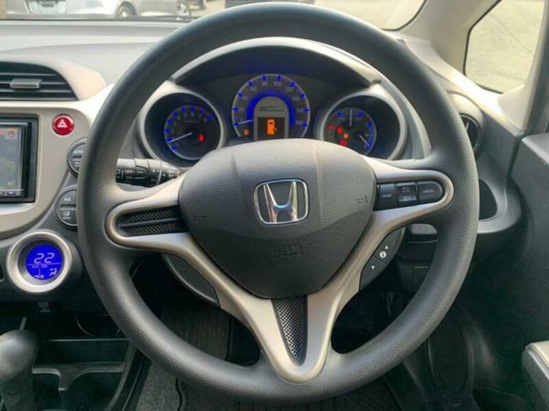 FIT HYBRID