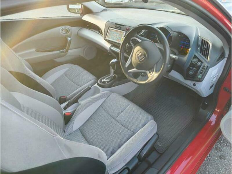 CR-Z