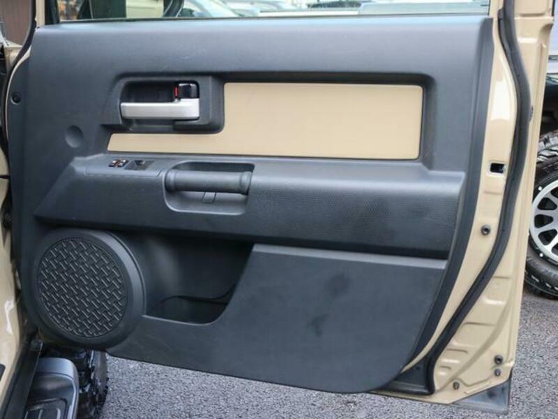 FJ CRUISER