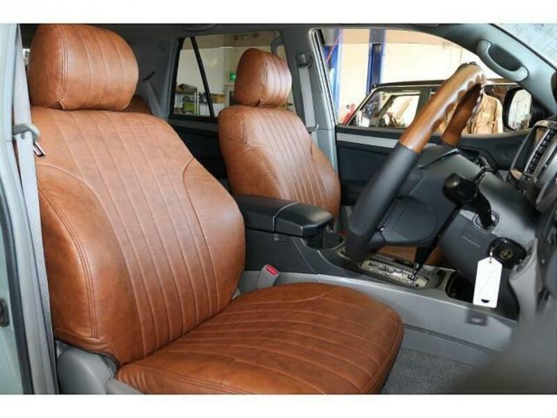 HILUX SURF