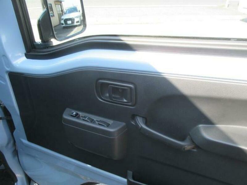 PIXIS TRUCK