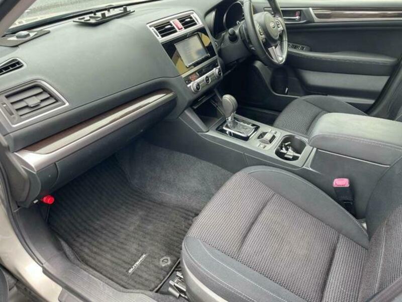 LEGACY OUTBACK
