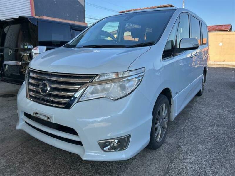 NISSAN SERENA