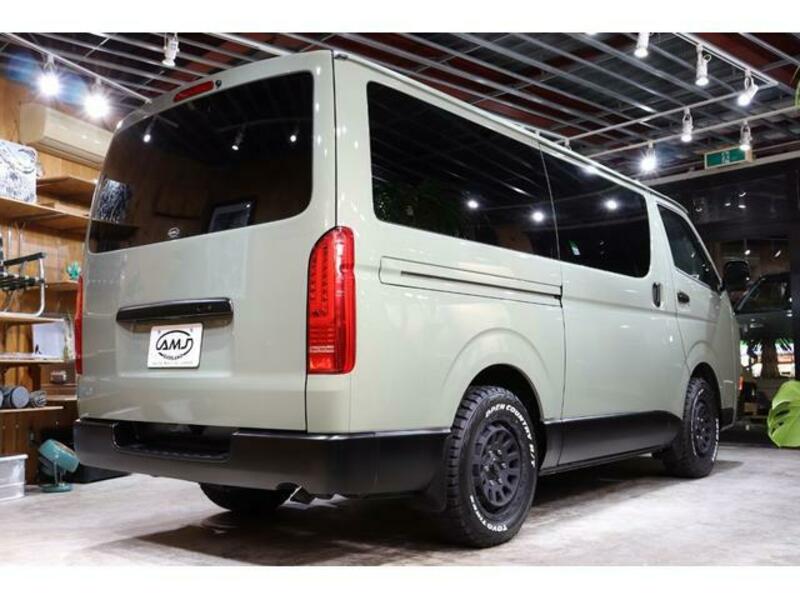 HIACE VAN