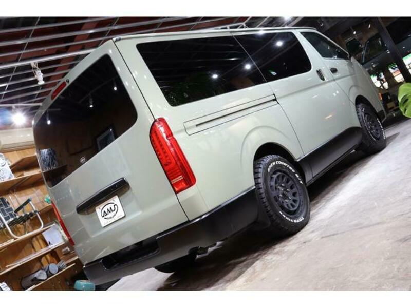 HIACE VAN
