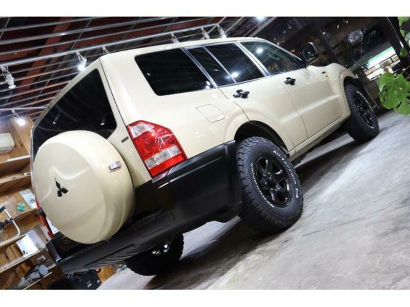 PAJERO