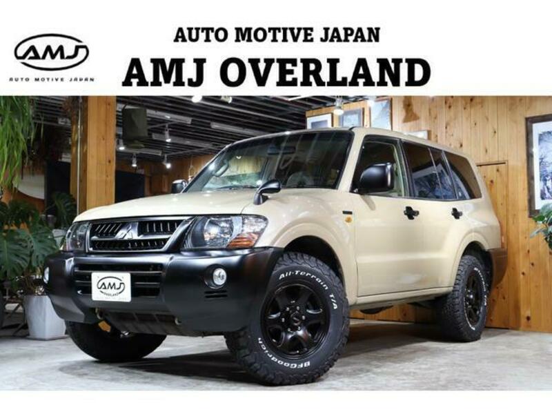 MITSUBISHI PAJERO