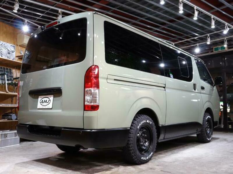 HIACE VAN