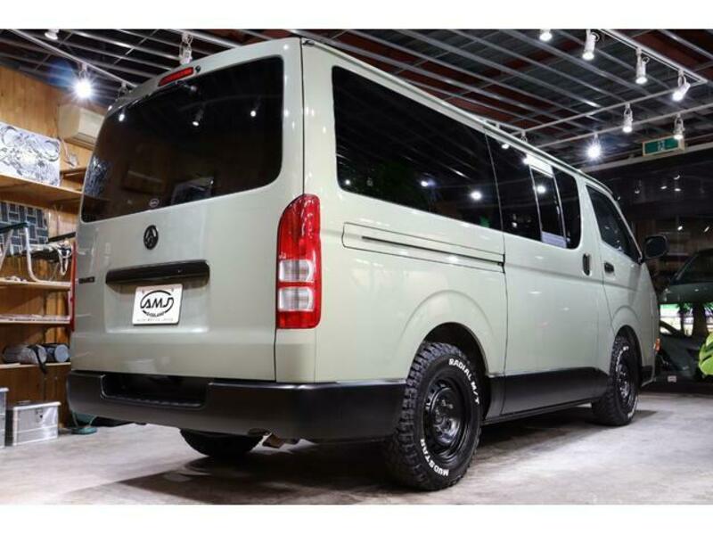 HIACE VAN