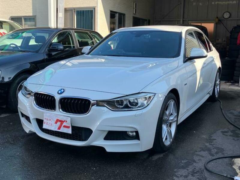 BMW 3 SERIES
