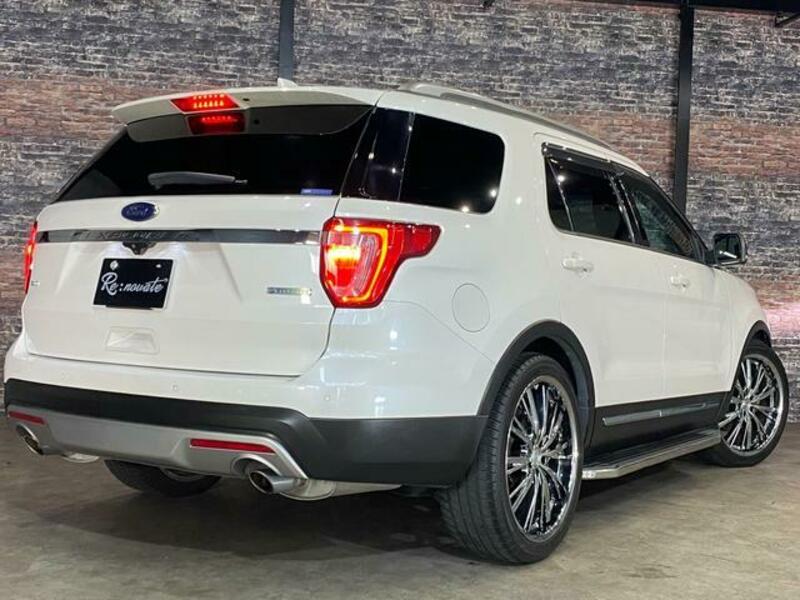 EXPLORER