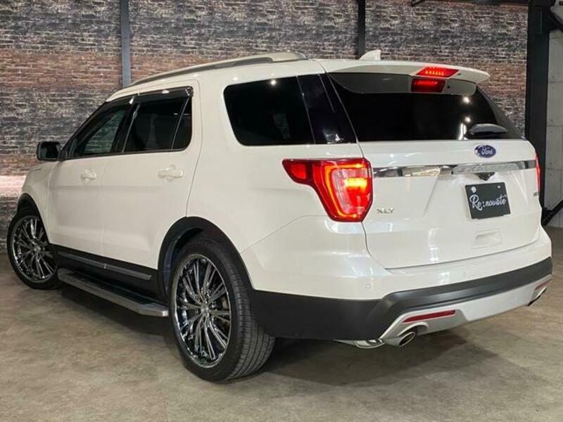 EXPLORER