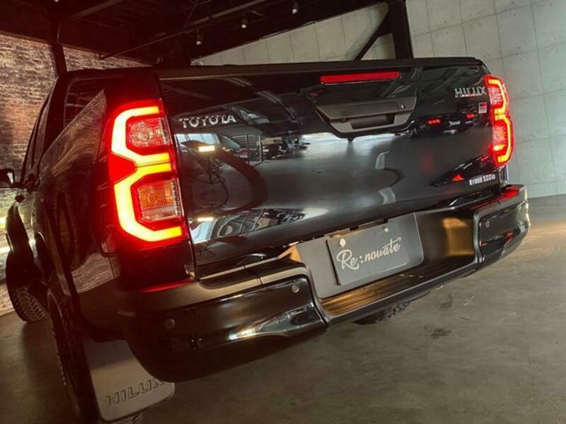 HILUX