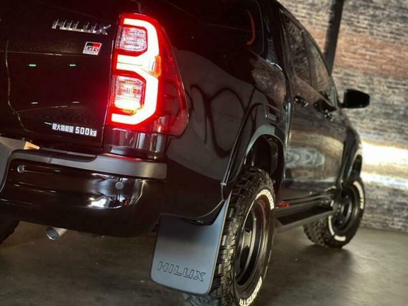 HILUX