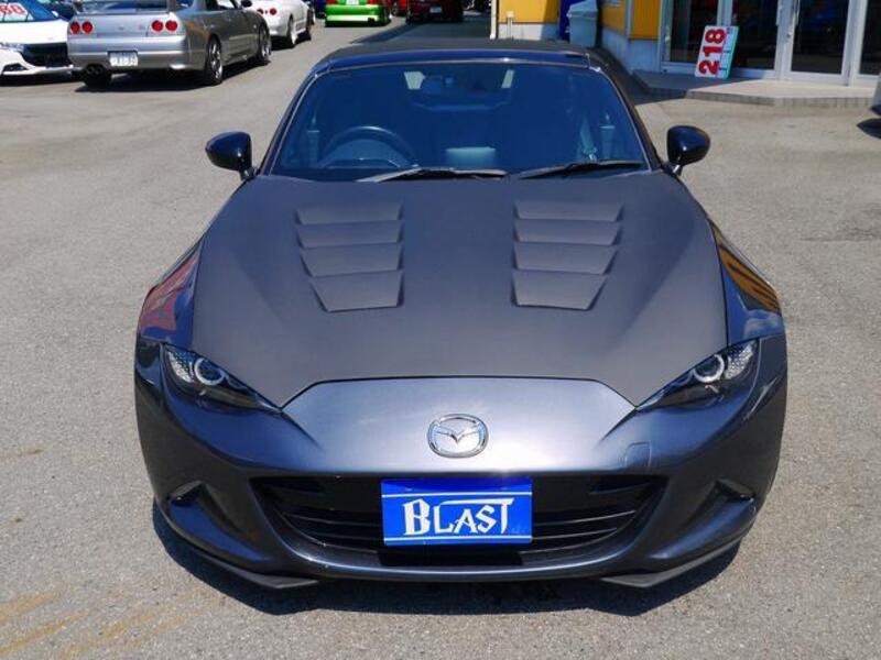 ROADSTER