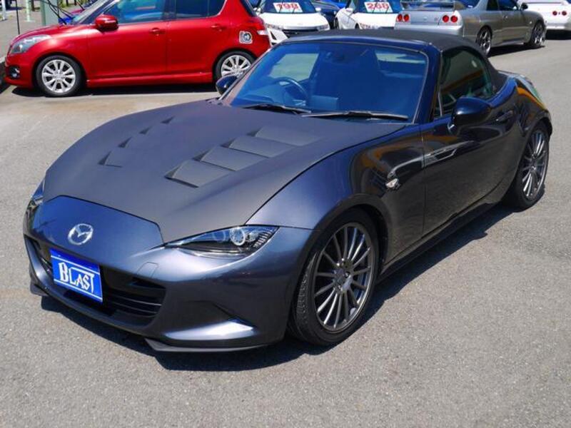 ROADSTER