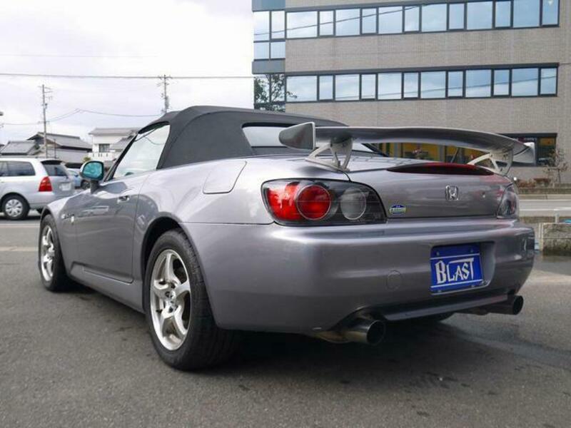 S2000
