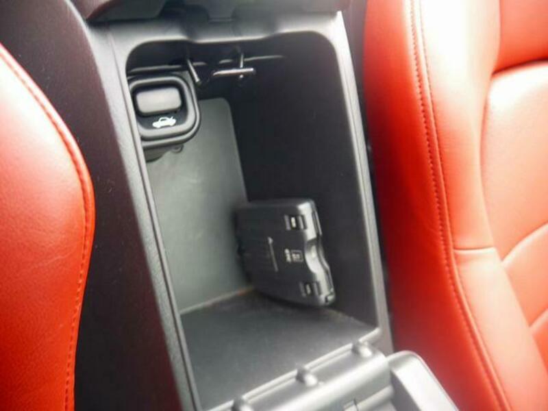 S2000