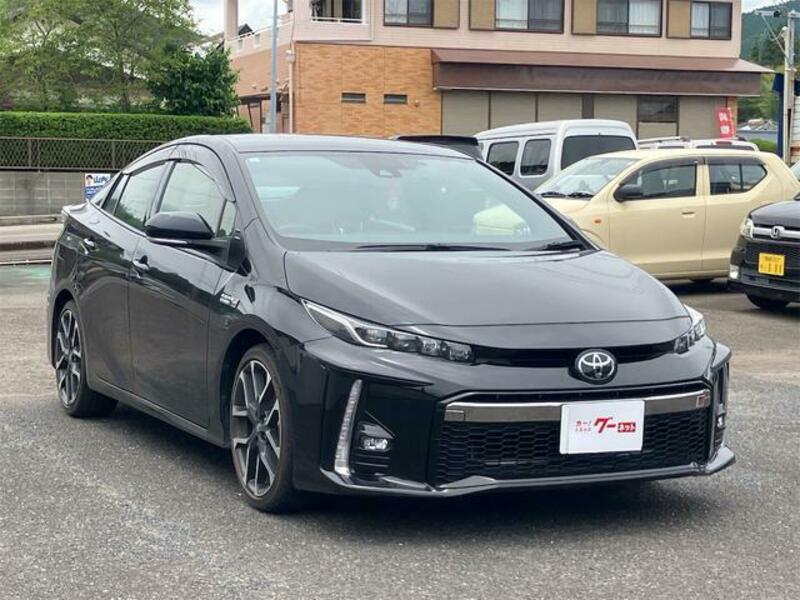 PRIUS PHV