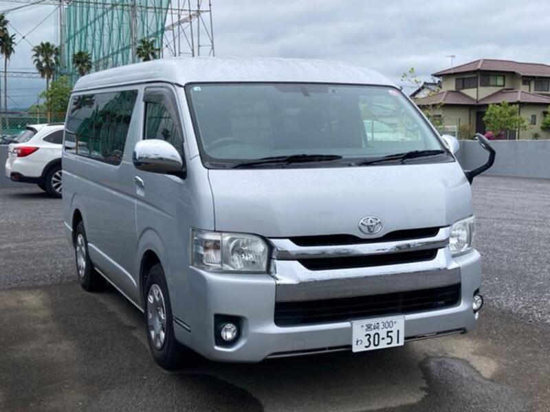 HIACE WAGON