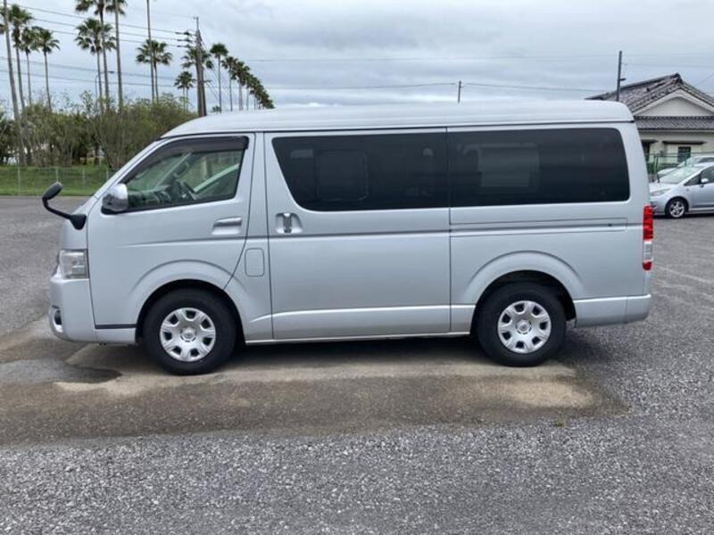 HIACE WAGON