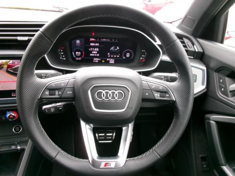 Q3