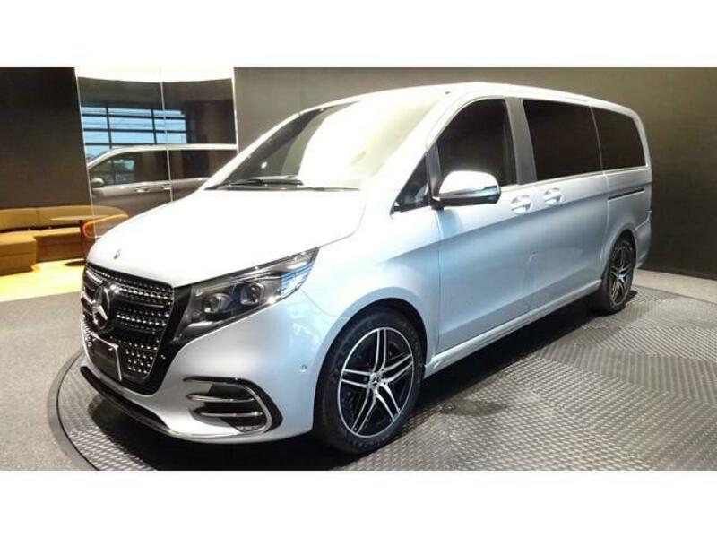 MERCEDES-BENZ V-CLASS