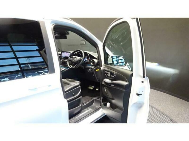 V-CLASS