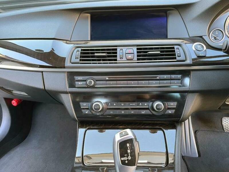 5 SERIES