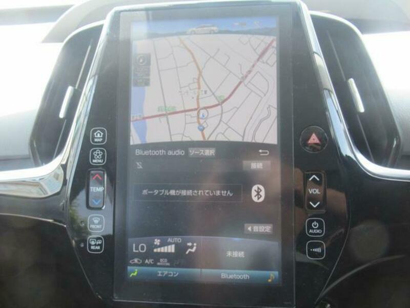 PRIUS PHV