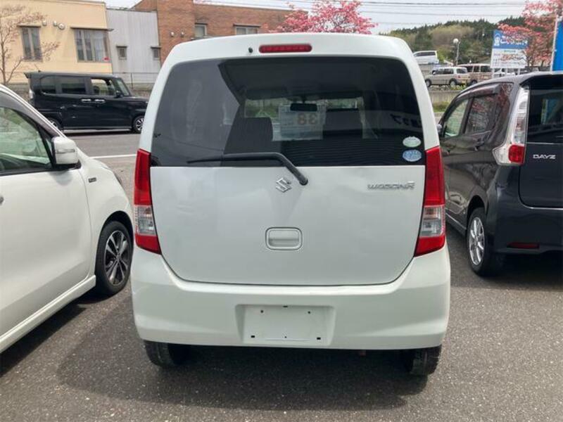 WAGON R