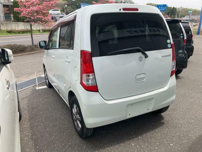 WAGON R