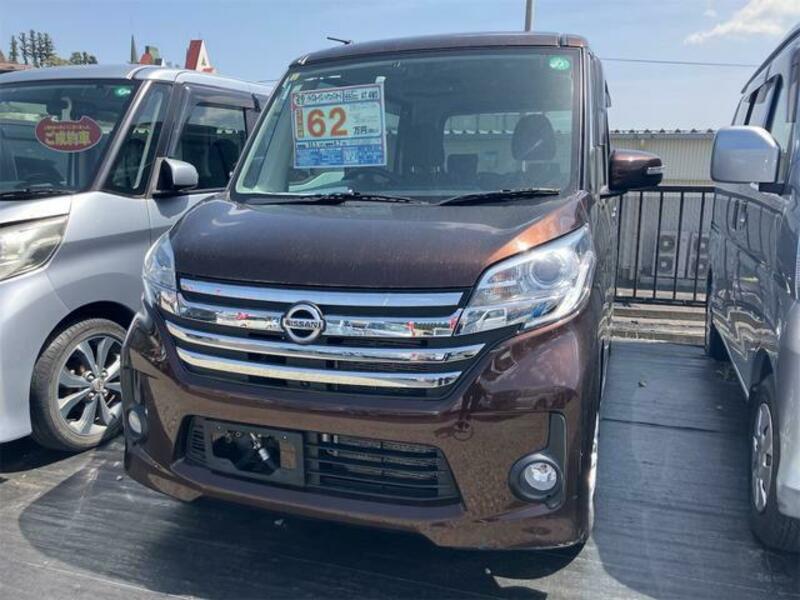 NISSAN DAYZ ROOX