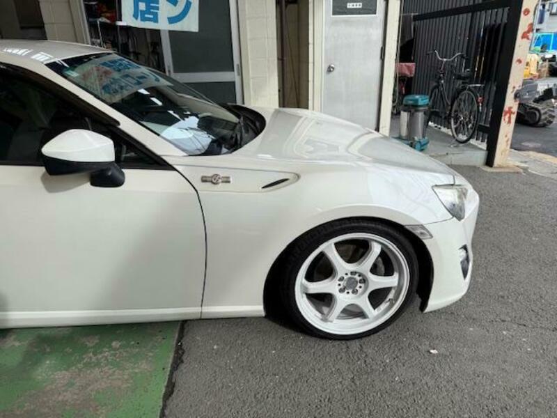 86