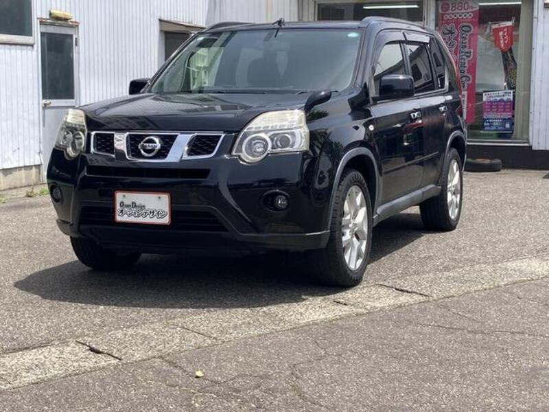 X-TRAIL