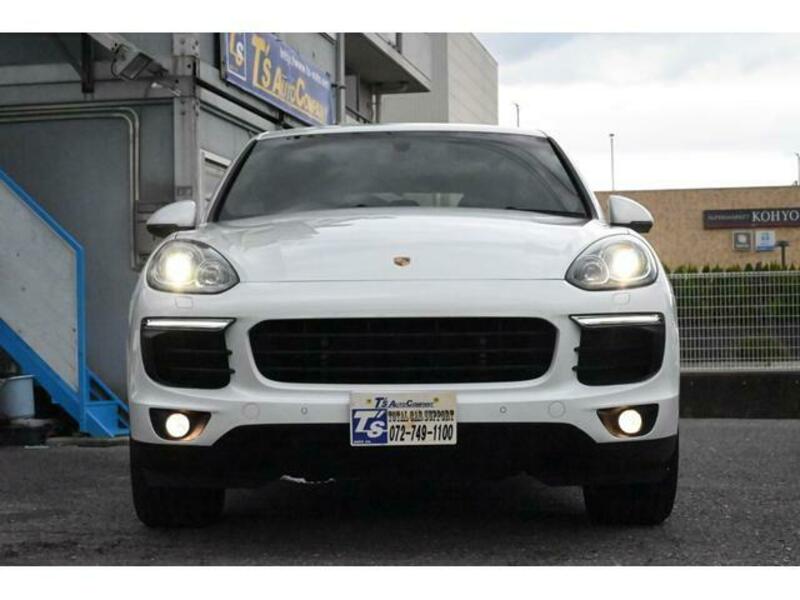 CAYENNE